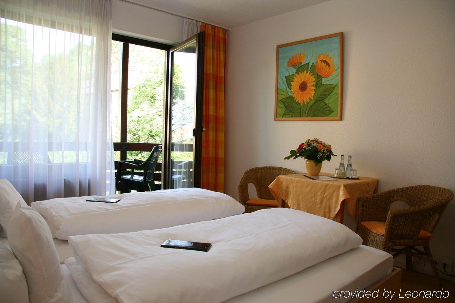 Gästehaus Goethe Staufen im Breisgau Zimmer foto